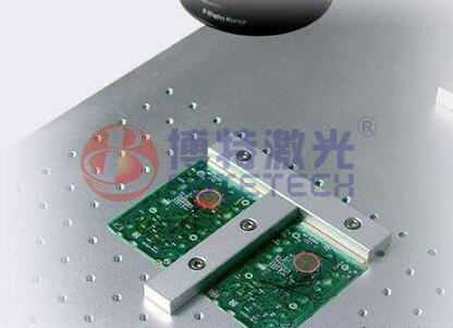 PCB在線(xiàn)飛行激光打標機樣品展示